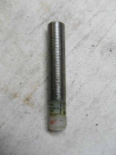 Cutler-Hammer E59-F12A105D01-D1 Proximity Switch