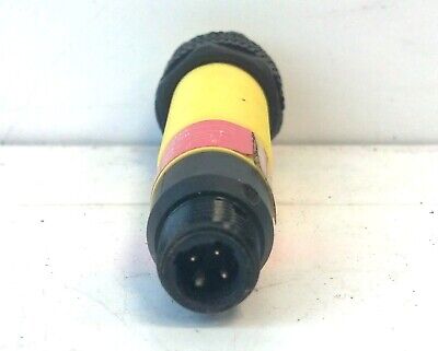 Banner Engineering S18AW3FF100Q1 33691 Photoelectric Proximity Sensor