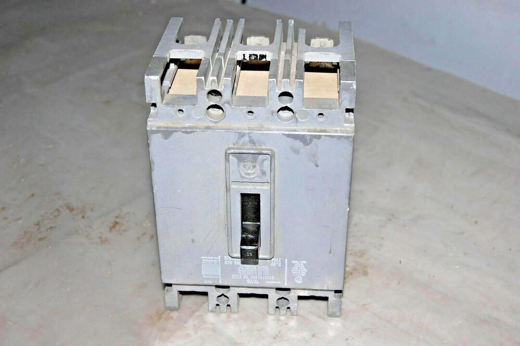 Westinghouse HFB3015L Circuit Breaker