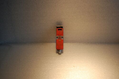 OMRON SAFETY SWITCH T2007