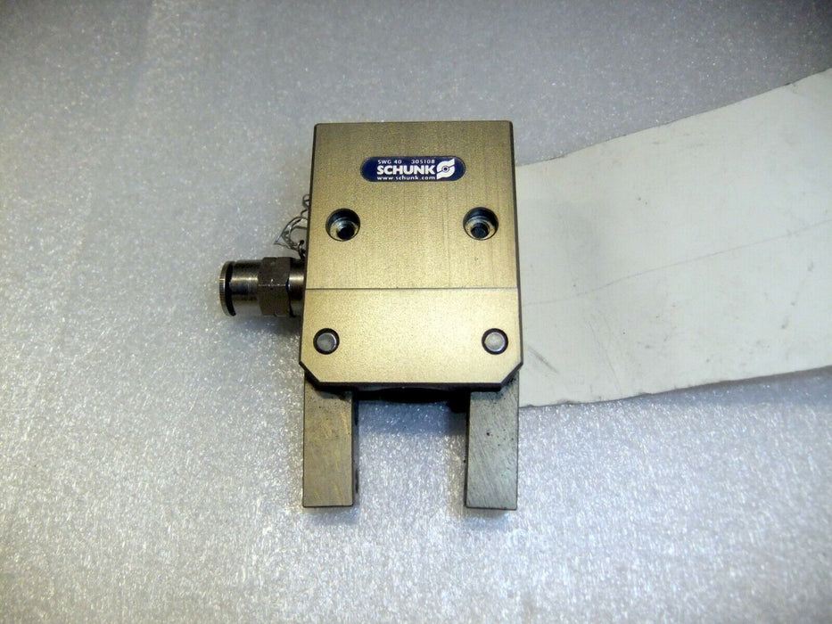 Schunk Two Finger Angular Gripper SWG40
