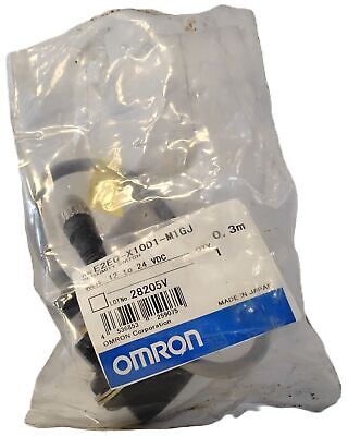 Omron E2EQ-X10D1-M1GJ 12-24 V DC 0.3 m Cable Proximity Sensor