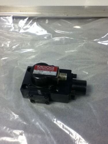 MOOG CONTROLS DIVISION 73-116 VALVE