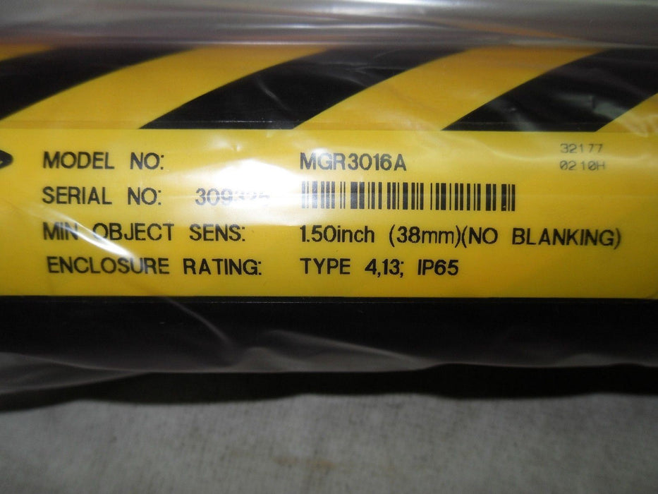 Banner Engineering MGR3016A 32177 EZ-SCREEN Safety Light Curtin Receiver