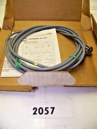 Cutler-Hammer Proximity Sensor E57MAL12T110