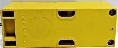 Banner Engineering EM3 MULTI-BEAM Scanner Block