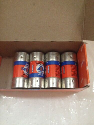 4 Ferraz Shawmut AJT40 FUSES