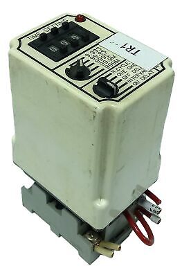 Square D 9050 JCK-70 120 VAC Adjustable Time Delay Relay w/ Socket Base