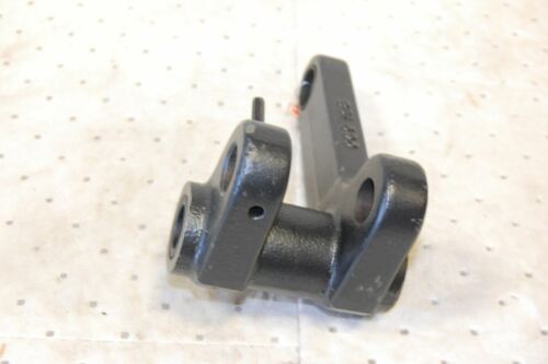 CAT BELL CRANK NA020542