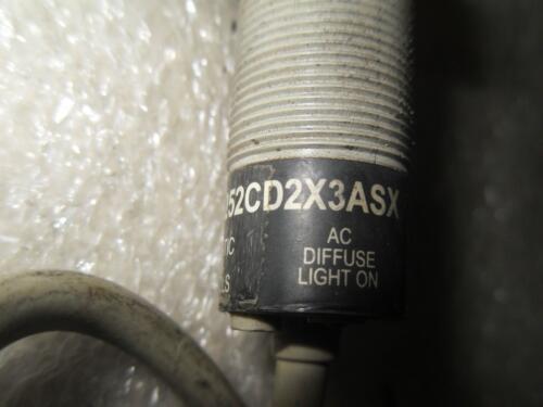 1 ATC 7252CD2X3ASX DIFFUSE PHOTOELECTRIC SENSOR