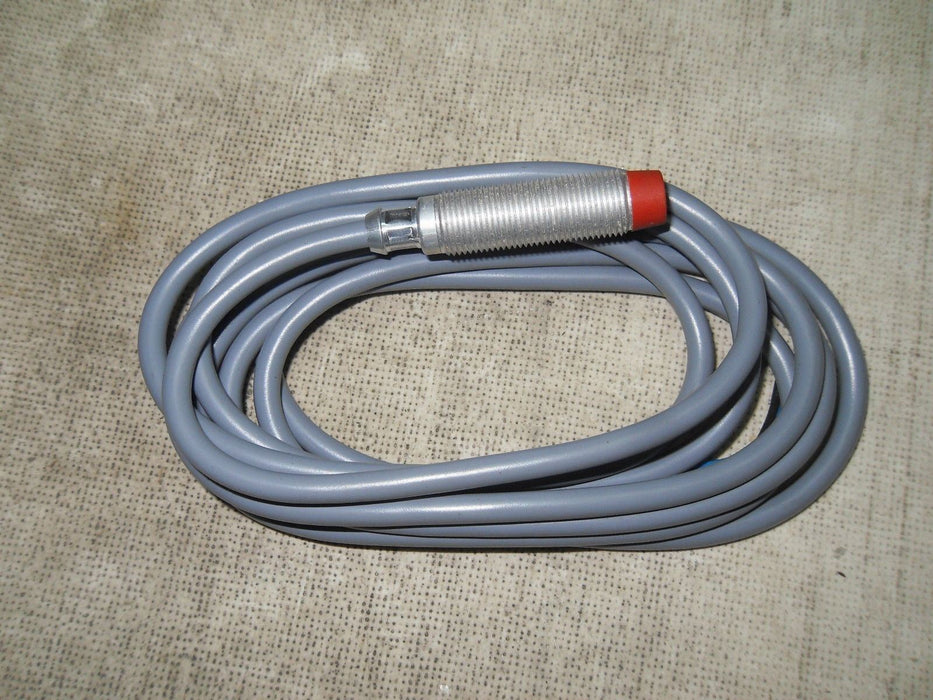 Honeywell MICRO SWITCH 922AB2W-A9N-L Proximity Switch