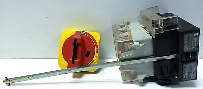 Allen-Bradley 194R-NJ030P3 600 VAC 30 A Disconnect w/ 194R-HS4E Operating Handle