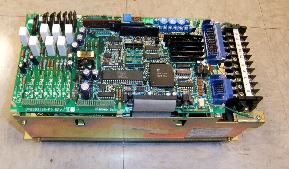 Yaskawa CACR-SR 03SZ1SSY223 Servo Control Drive