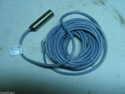 Cutler-Hammer E57-SAL-18A2E Proximity Switch