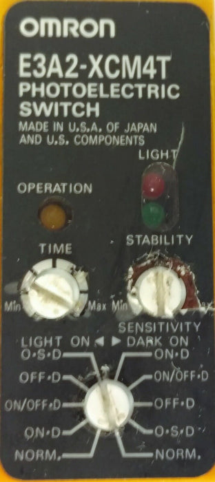 Omron E3A22-XCM4T Photoelectric Sensor