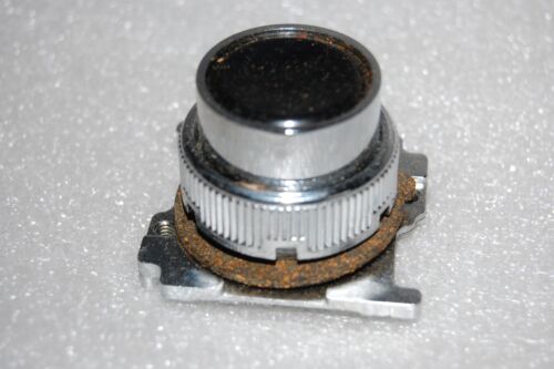 Cutler-Hammer 10250T101 Push Button Momentary Operator