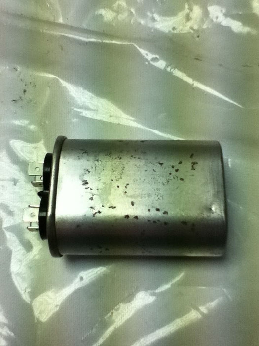 Lot OF 3 CDE SFA66S3K288B-F Capacitors