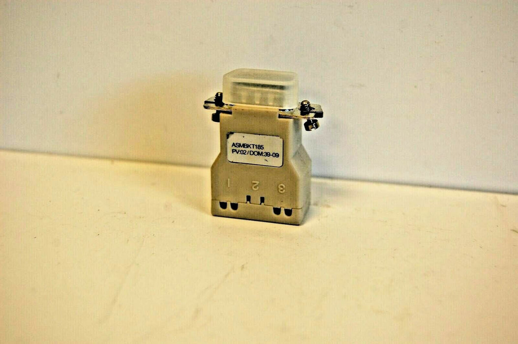 Schneider Electric Asmbkt185 terminator connector