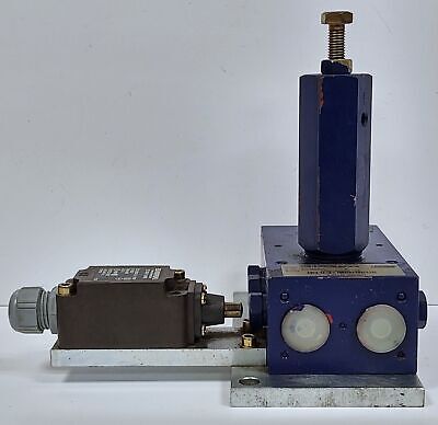 Lincoln Industrial 617-36148-6 DU1-GKS-A Changeover Valve with Limit Switch