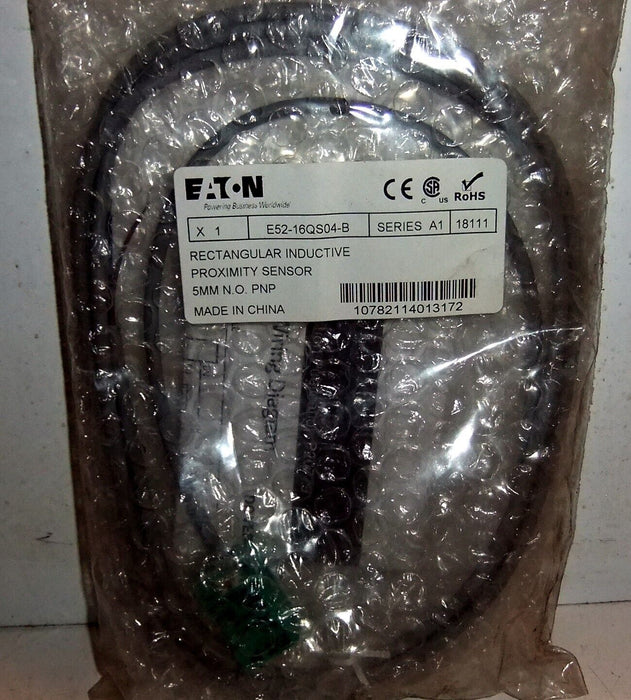 Eaton E52-16QS04-B Rectangular Inductive Proximity Sensor PNP