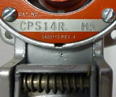 Crouse-Hinds CPS14R Delayed Action Circuit Breaking Receptacle