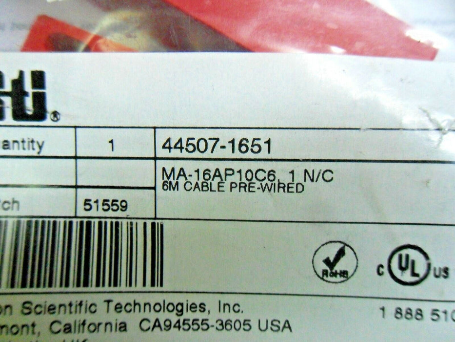 STI Omron 44507-1651 Safety Interlock Switch