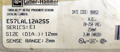 Cutler-Hammer E57LAL12A2S5 Proximity Sensor
