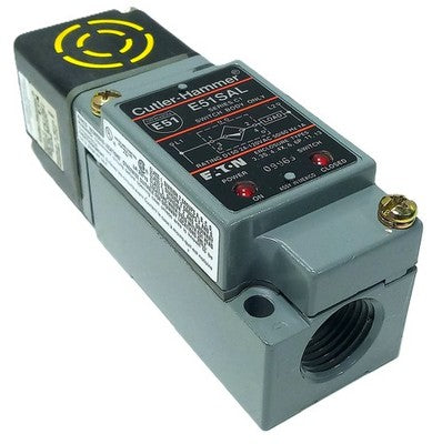 Cutler-Hammer E51ALS1 24-120 V AC Shielded Inductive Proximity Sensor w/ LED
