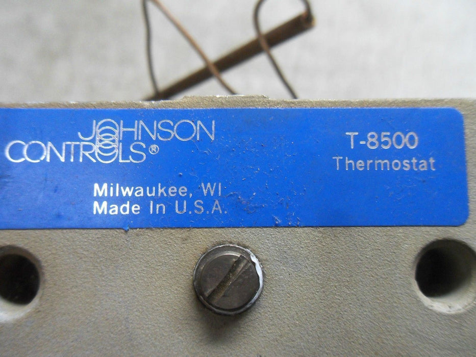 Johnson Controls T-8500 Thermostat