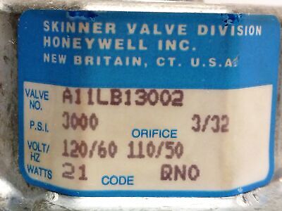 Honeywell A11LB13002 Solenoid Valve
