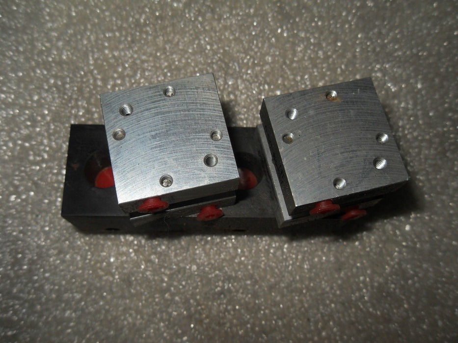 1 LOT OF 2 Bimba FLAT-1 FSS-040.125-V CYLINDERS
