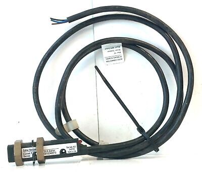 Cutler-Hammer 14102A6513 Comet Retroreflective Photoelectric Proximity Sensor
