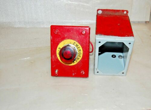 Allen-Bradley CR104PEG11 PUSH BUTTON WITH ENCLOSURE