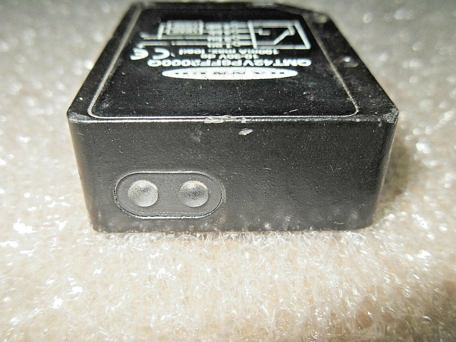 Banner Engineering QMT42VP6FF2000Q Photoelectric Sensor
