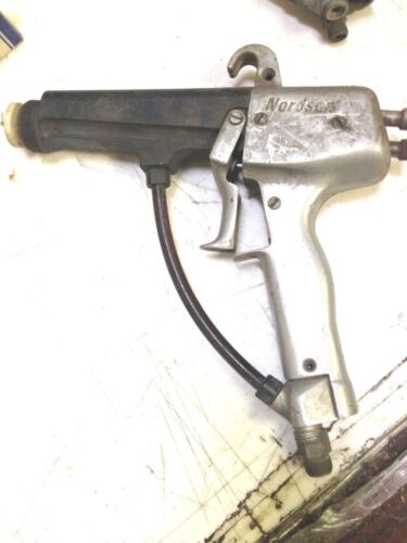 1 NORDSON 246502B ELECTROSTATIC SPRAY GUN