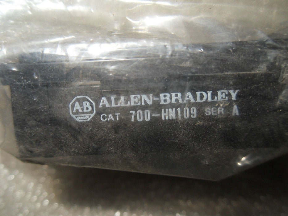 2 Allen-Bradley 700-HN109 Adapters for Relay Sockets