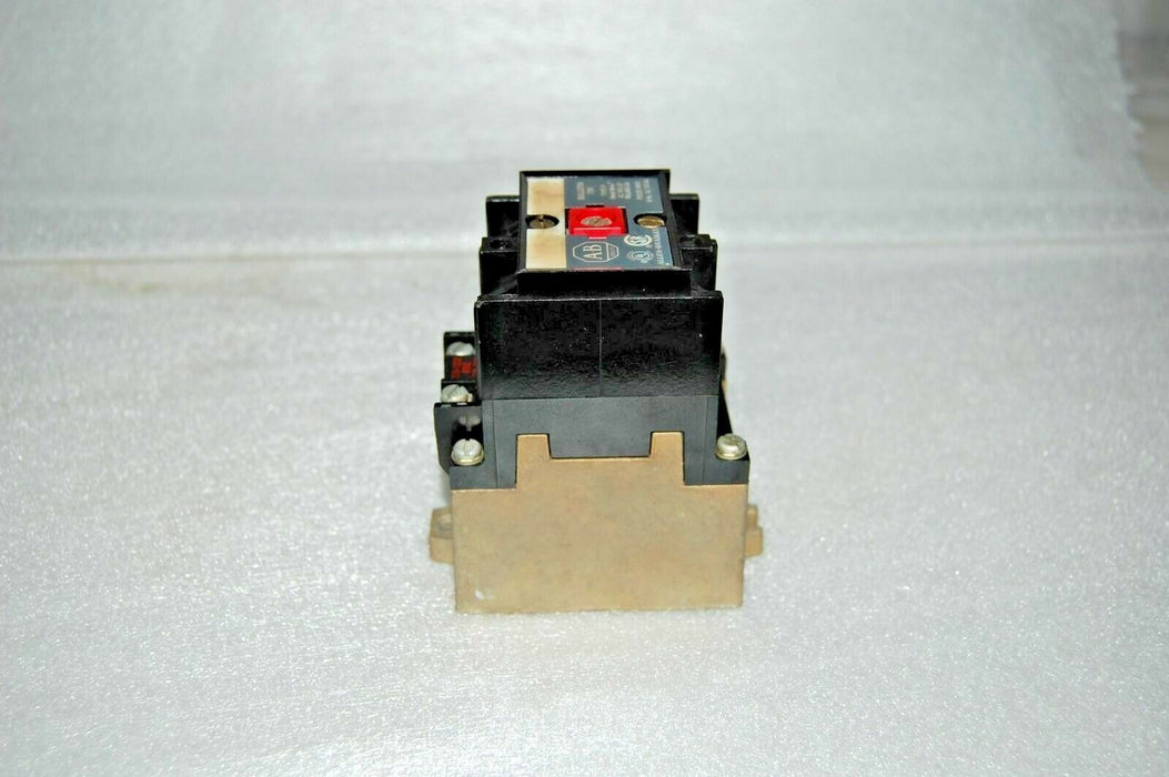 Allen-Bradley RELAY 700-PA400A1