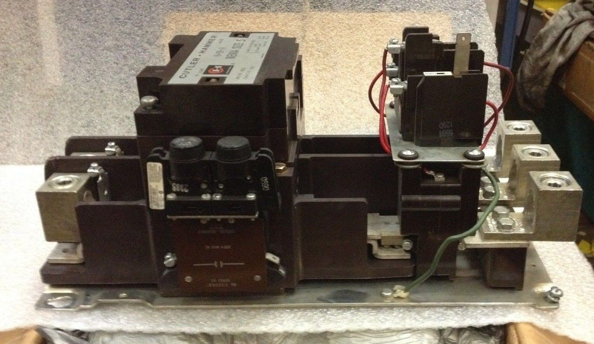 Cutler-Hammer A10GNO 200-575 V 270 A NEMA SIZE 5 200 HP Starter