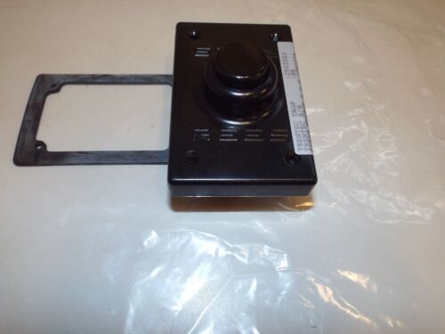 REES 00294-001 PUSHBUTTON PLUNGER (BLACK