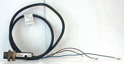 Cutler-Hammer 14102A6513 Comet Retroreflective Photoelectric Proximity Sensor