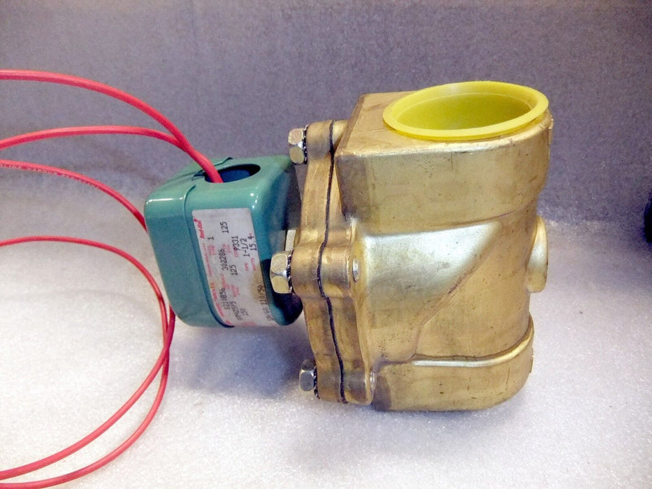 ASCO 8210B56 Valve 1 1/2" 110/120V