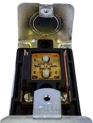 Cutler-Hammer 86-2588 Start/Stop Pushbutton Switch