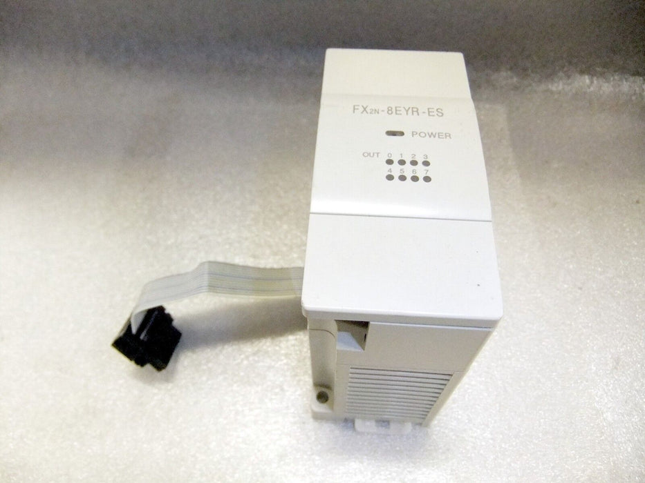 Mitsubishi FX2N-8EYR-ES Programmable Controller