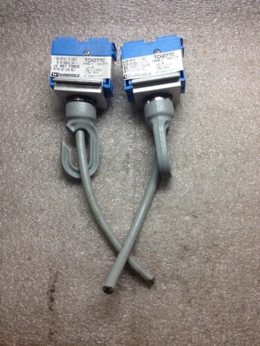 2 WIREMOLD TCH277C COMPONENTS