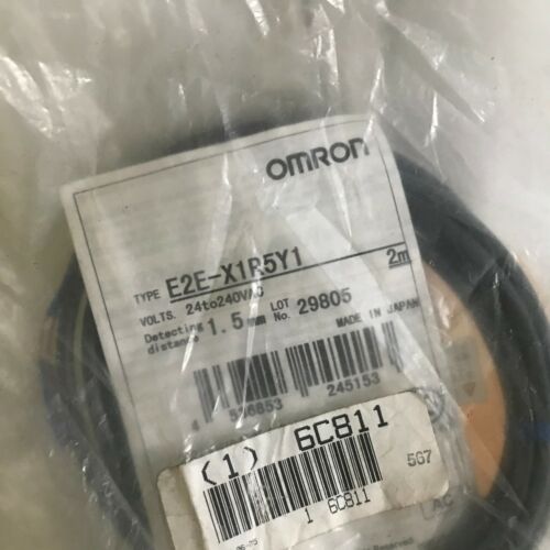 Omron E2E-X1R5Y1 Proximity Switch