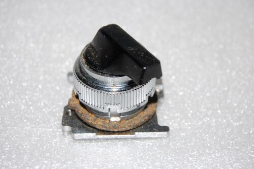 Cutler-Hammer 10250T30U Oil Tight 2 Position Lever Selector