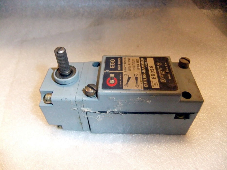 Cutler-Hammer E50SG Limit Switch E50DG1 Head