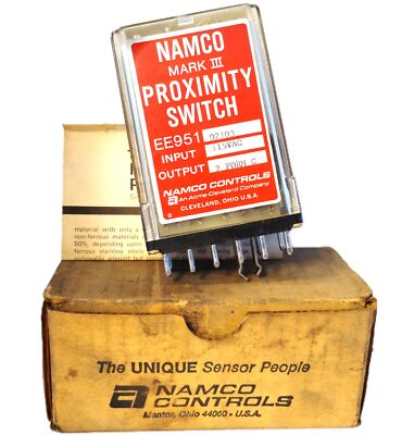 NAMCO EE951-02103 MARKIII 115 V AC DPDT Plug-in Relay for Proximity Switch