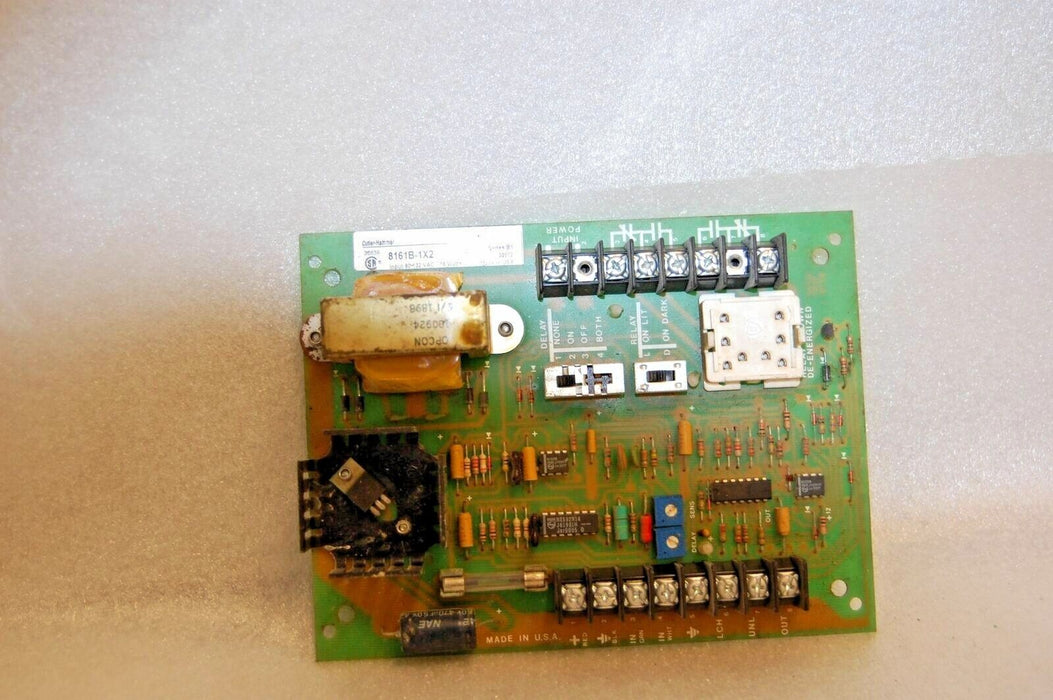 Cutler-Hammer 8161B-1X2 SERIES B1 PHOTOELECTRIC CONTROL BOARD
