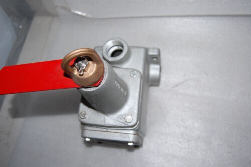 COOPER SWITCH CONVEYOR CONTROL AFUO333 01